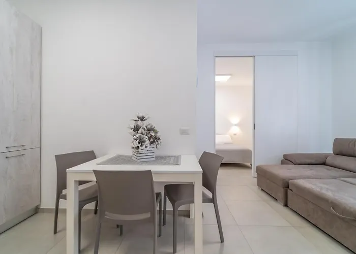 Relax Flatroom 22